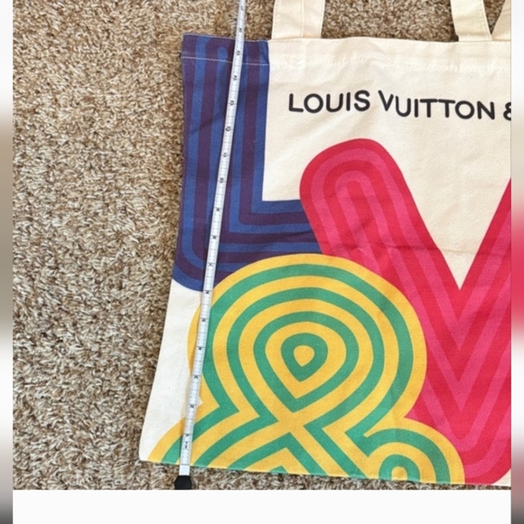 Louis Vuitton White Artistic Tote Bag - Picture 3 of 5